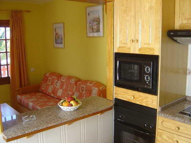 Apartamentos Castillo Beach Калета-де-Фусте Экстерьер фото
